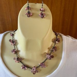 Premier Designs necklace and earrings.